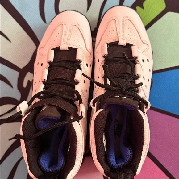 Nike Men’s White & Black High-Top Sneakers no scratches nor scuffs - Picture 4 of 6